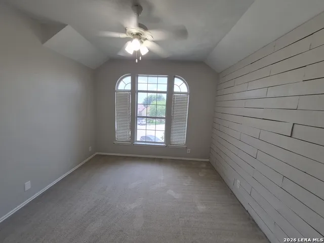 712 Moss Wood Schertz, TX 78154