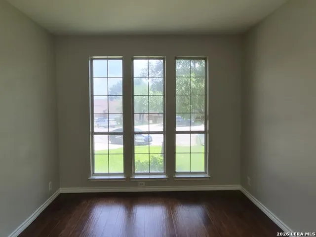 712 Moss Wood Schertz, TX 78154