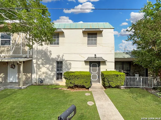 8731 Tradewind Dr Windcrest, TX 78239