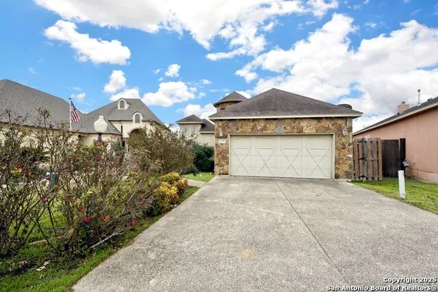 1159 LEGACY DR New Braunfels, TX 78130