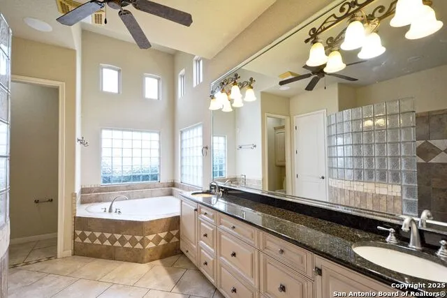 1159 LEGACY DR New Braunfels, TX 78130