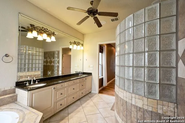 1159 LEGACY DR New Braunfels, TX 78130