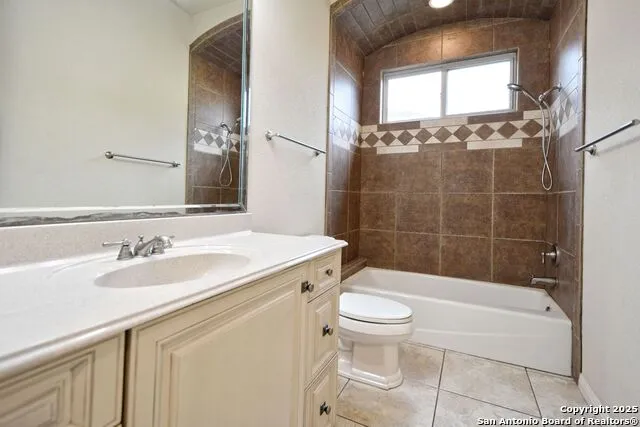 1159 LEGACY DR New Braunfels, TX 78130