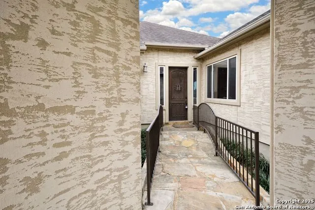 1159 LEGACY DR New Braunfels, TX 78130