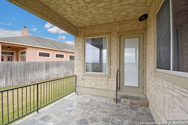 1159 LEGACY DR New Braunfels, TX 78130