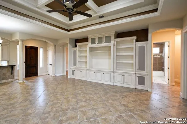 1159 LEGACY DR New Braunfels, TX 78130