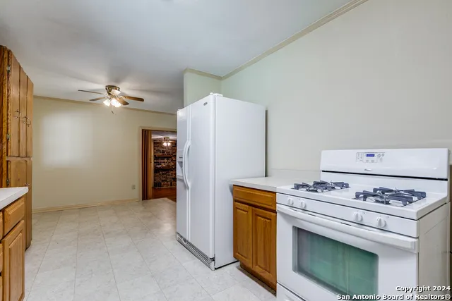 322 BYRNES DR San Antonio, TX 78209