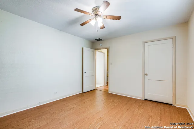 322 BYRNES DR San Antonio, TX 78209