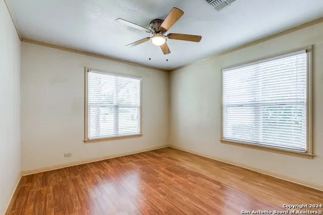 322 BYRNES DR San Antonio, TX 78209