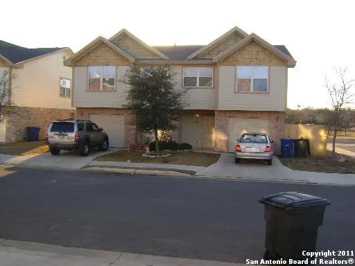 13618 WOODSTONE WAY San Antonio, TX 78233
