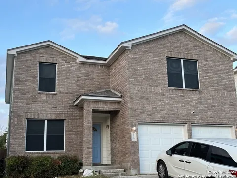 15710 Robin View