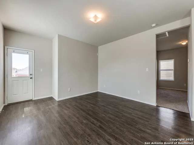 320 Saddle Leaf Cibolo, TX 78108