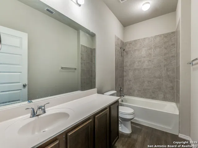 320 Saddle Leaf Cibolo, TX 78108