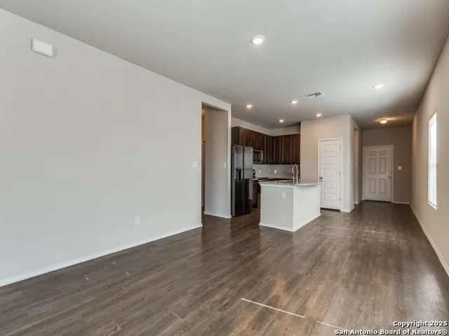 320 Saddle Leaf Cibolo, TX 78108