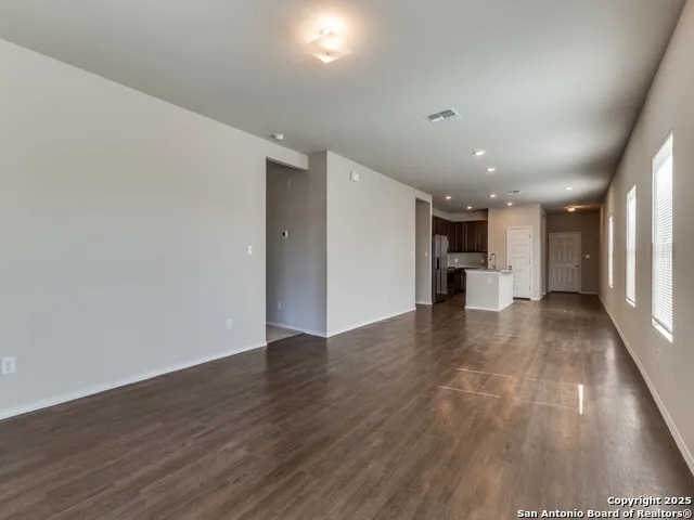 320 Saddle Leaf Cibolo, TX 78108
