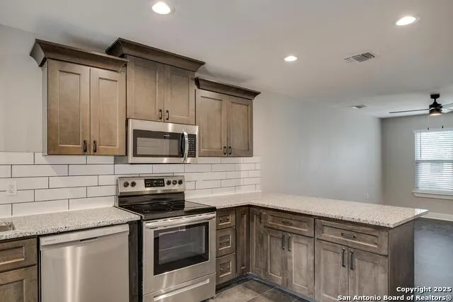 349 WILL ROGERS DR Unit B Spring Branch, TX 78070