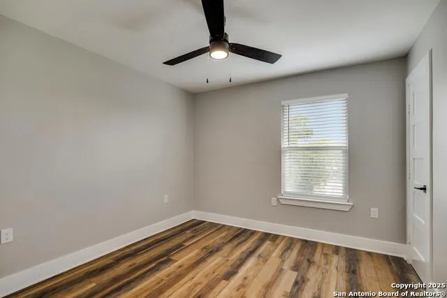 349 WILL ROGERS DR Unit B Spring Branch, TX 78070