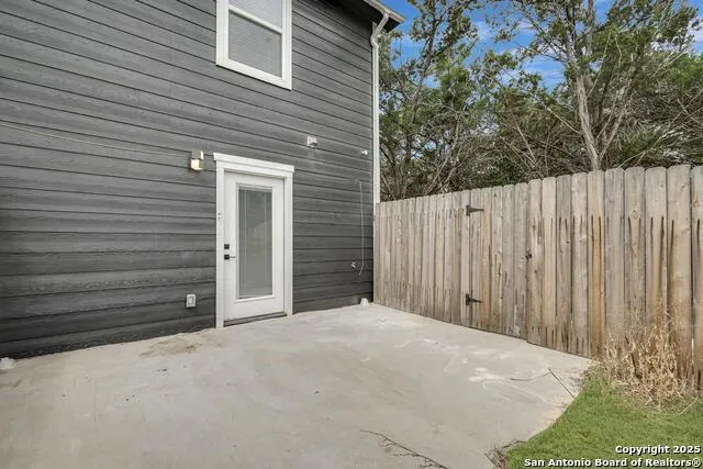 349 WILL ROGERS DR Unit B Spring Branch, TX 78070