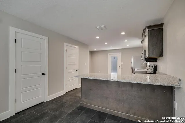349 WILL ROGERS DR Unit B Spring Branch, TX 78070