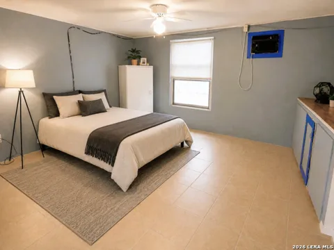 110 Westhill Pl Unit 4