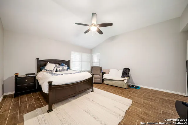 13511 Thessaly Universal City, TX 78148