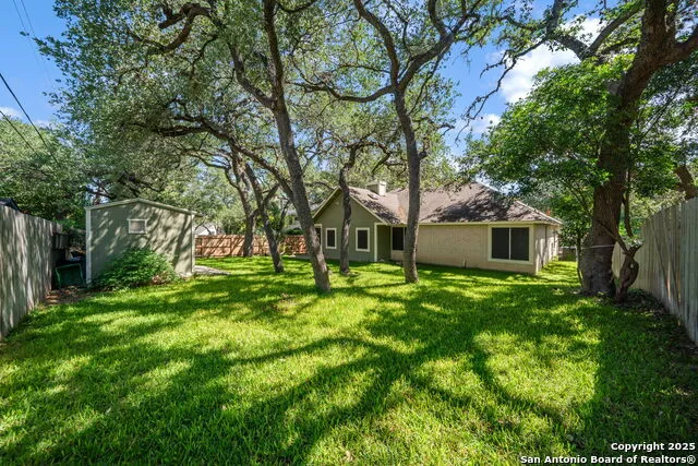 13511 Thessaly Universal City, TX 78148