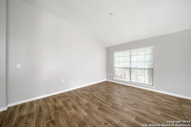 13511 Thessaly Universal City, TX 78148