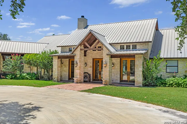 23374 S STATE HIGHWAY 55 Barksdale, TX 78828