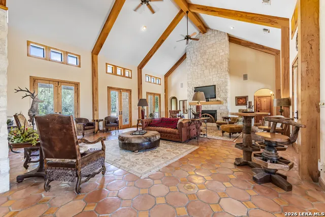 23374 S STATE HIGHWAY 55 Barksdale, TX 78828