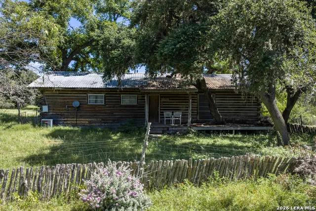23374 S STATE HIGHWAY 55 Barksdale, TX 78828
