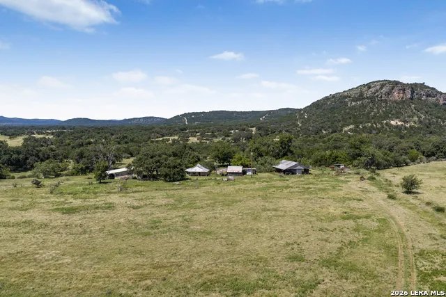 23374 S STATE HIGHWAY 55 Barksdale, TX 78828