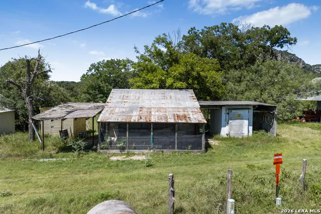23374 S STATE HIGHWAY 55 Barksdale, TX 78828