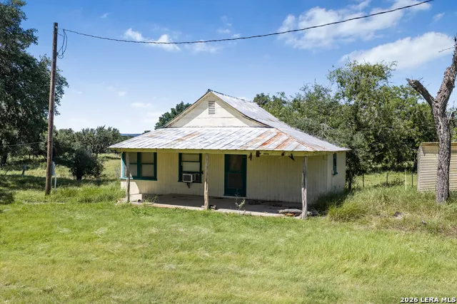 23374 S STATE HIGHWAY 55 Barksdale, TX 78828
