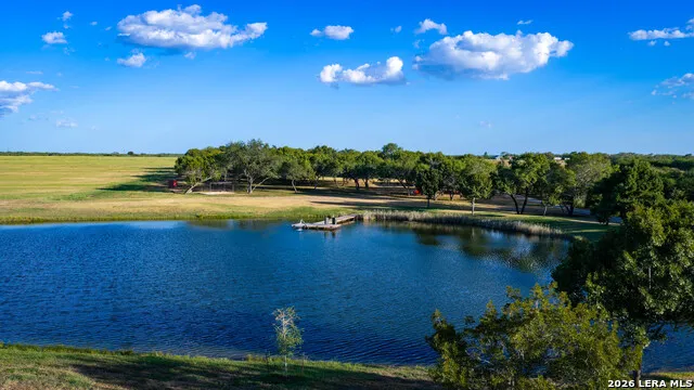 106 County Road 253 Poth, TX 78147