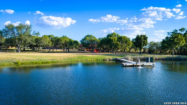 106 County Road 253 Poth, TX 78147