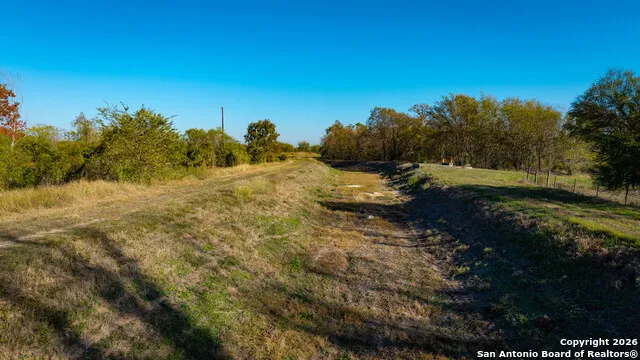 TBD County Road 5715 Natalia, TX 78059