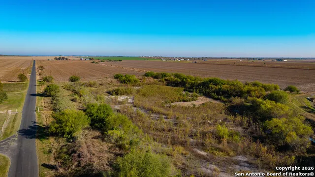 TBD County Road 5715 Natalia, TX 78059