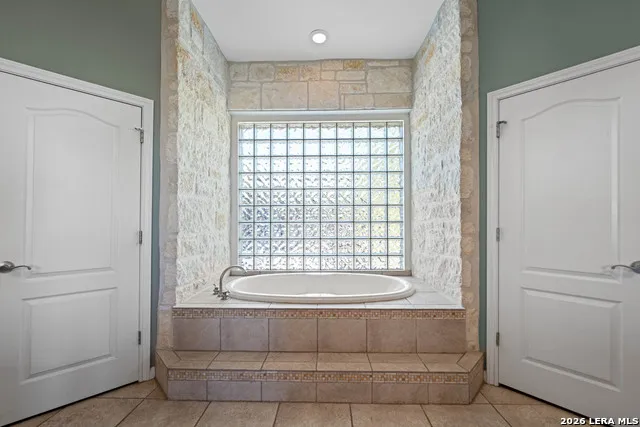326 RIVER VALLEY RD Ingram, TX 78025