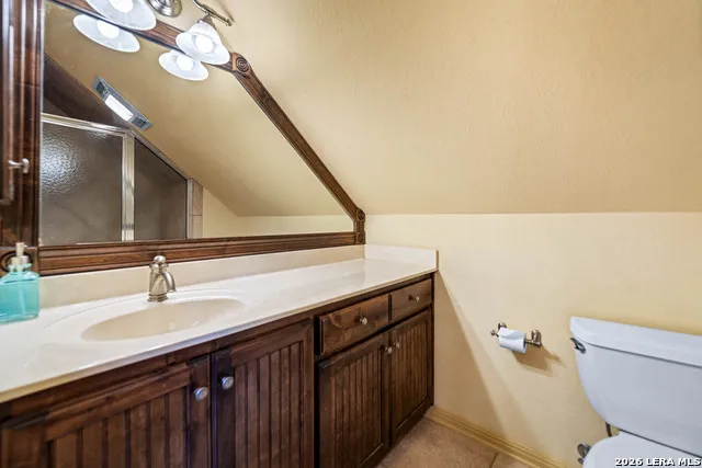 326 RIVER VALLEY RD Ingram, TX 78025