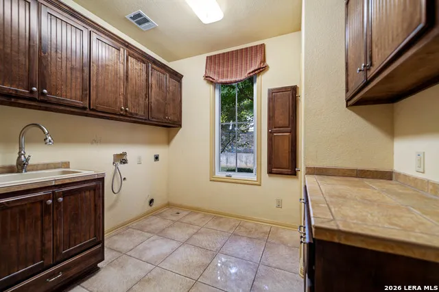 326 RIVER VALLEY RD Ingram, TX 78025