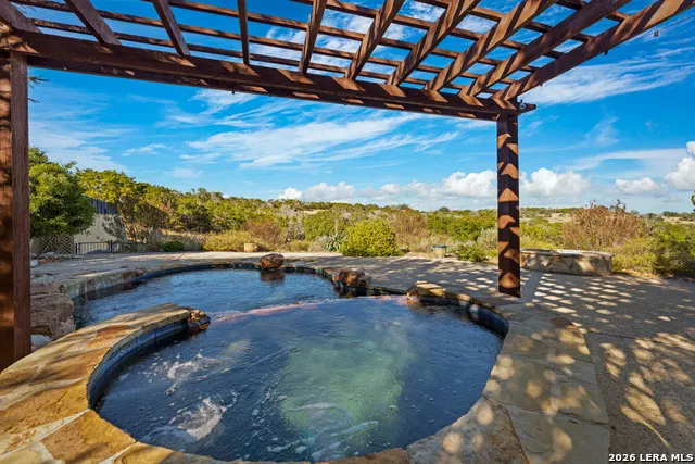326 RIVER VALLEY RD Ingram, TX 78025