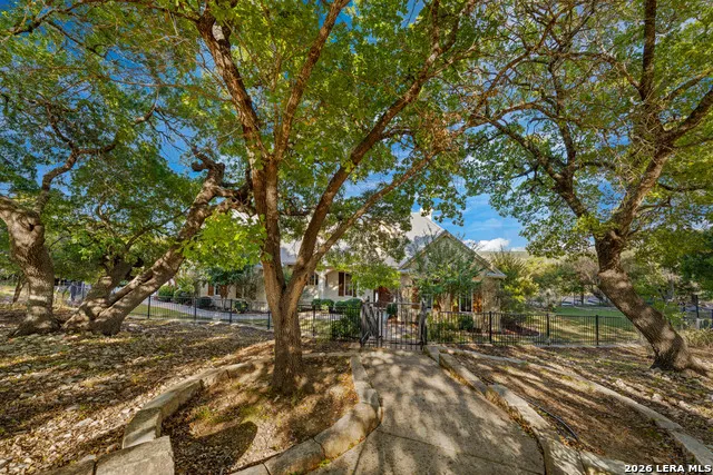 326 RIVER VALLEY RD Ingram, TX 78025