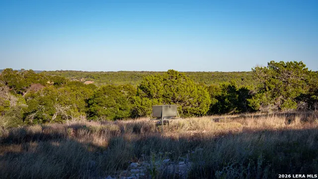 326 RIVER VALLEY RD Ingram, TX 78025