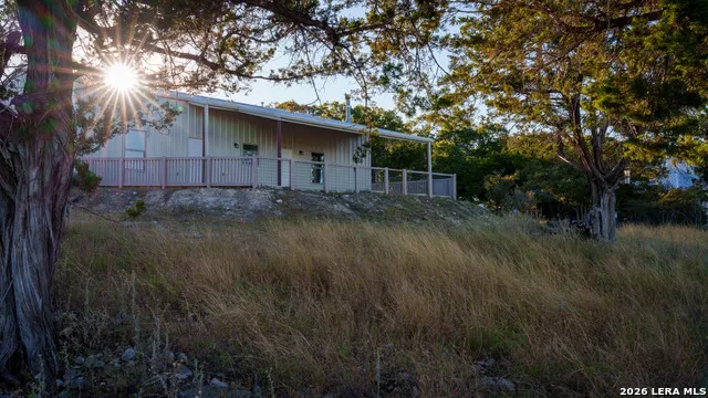 326 RIVER VALLEY RD Ingram, TX 78025