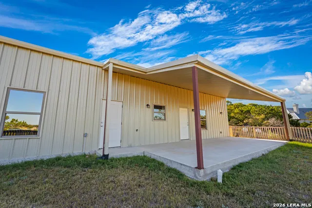 326 RIVER VALLEY RD Ingram, TX 78025