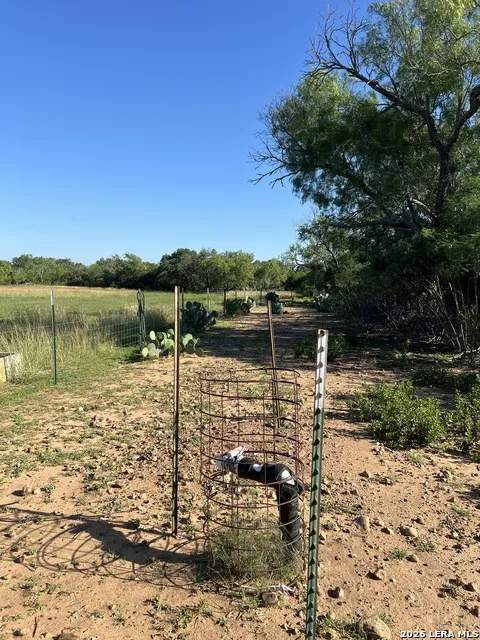6624 W FM 2200 Moore, TX 78057