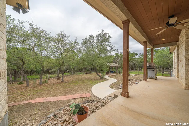 374 W County Road 2481 Hondo, TX 78861