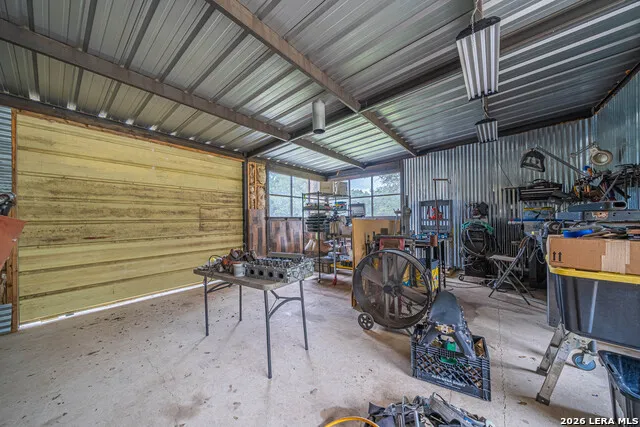 374 W County Road 2481 Hondo, TX 78861