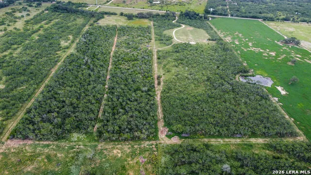 1393 Fox Trotter Seguin, TX 78155