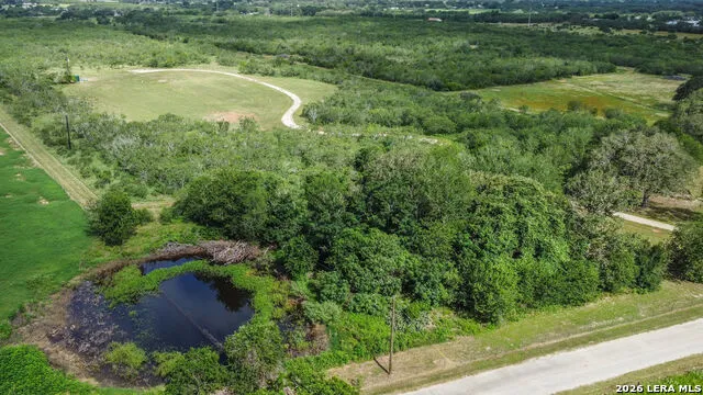 1393 Fox Trotter Seguin, TX 78155